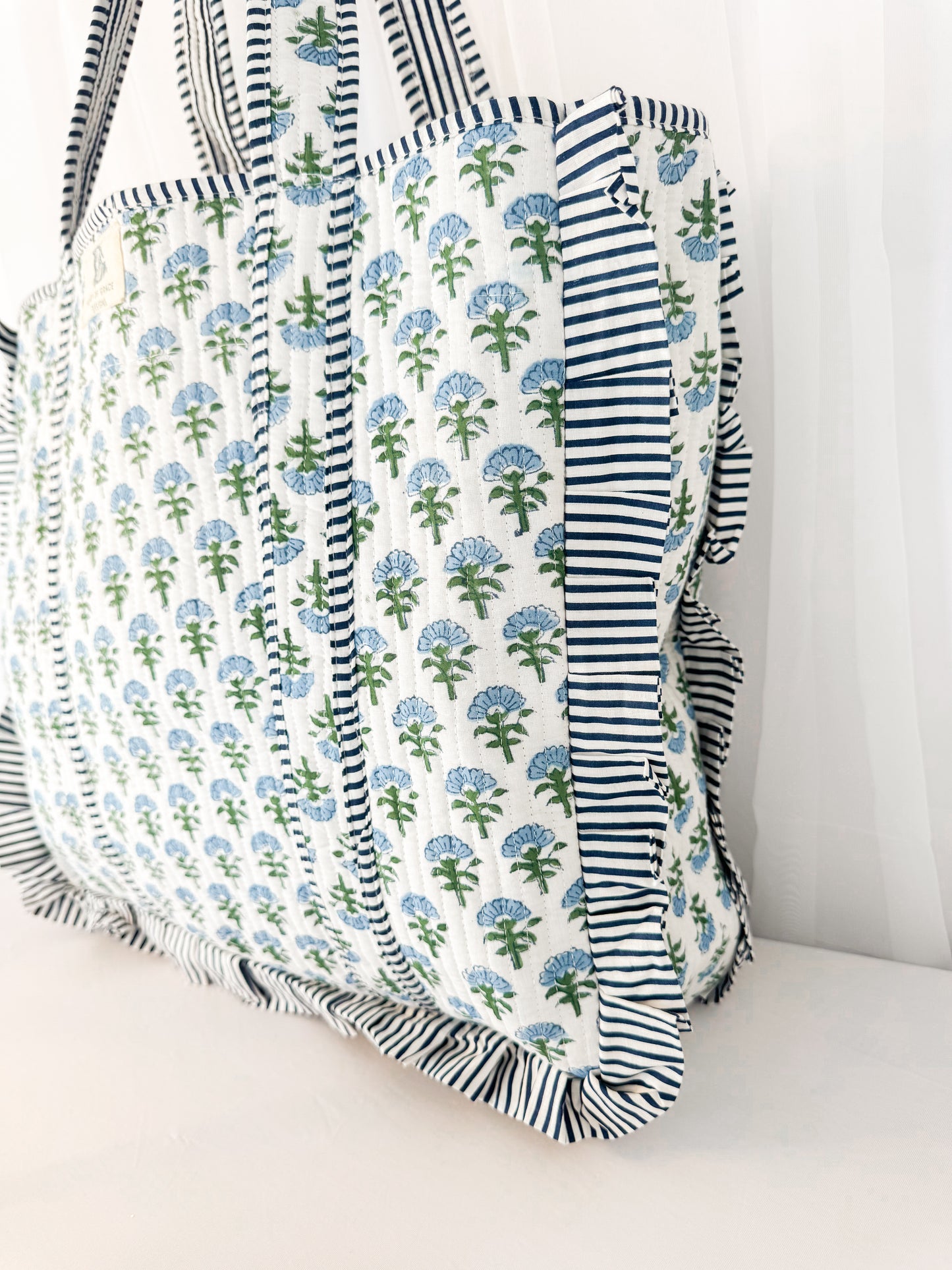 Carolina | Large Quilted Ruffle Tote Bag