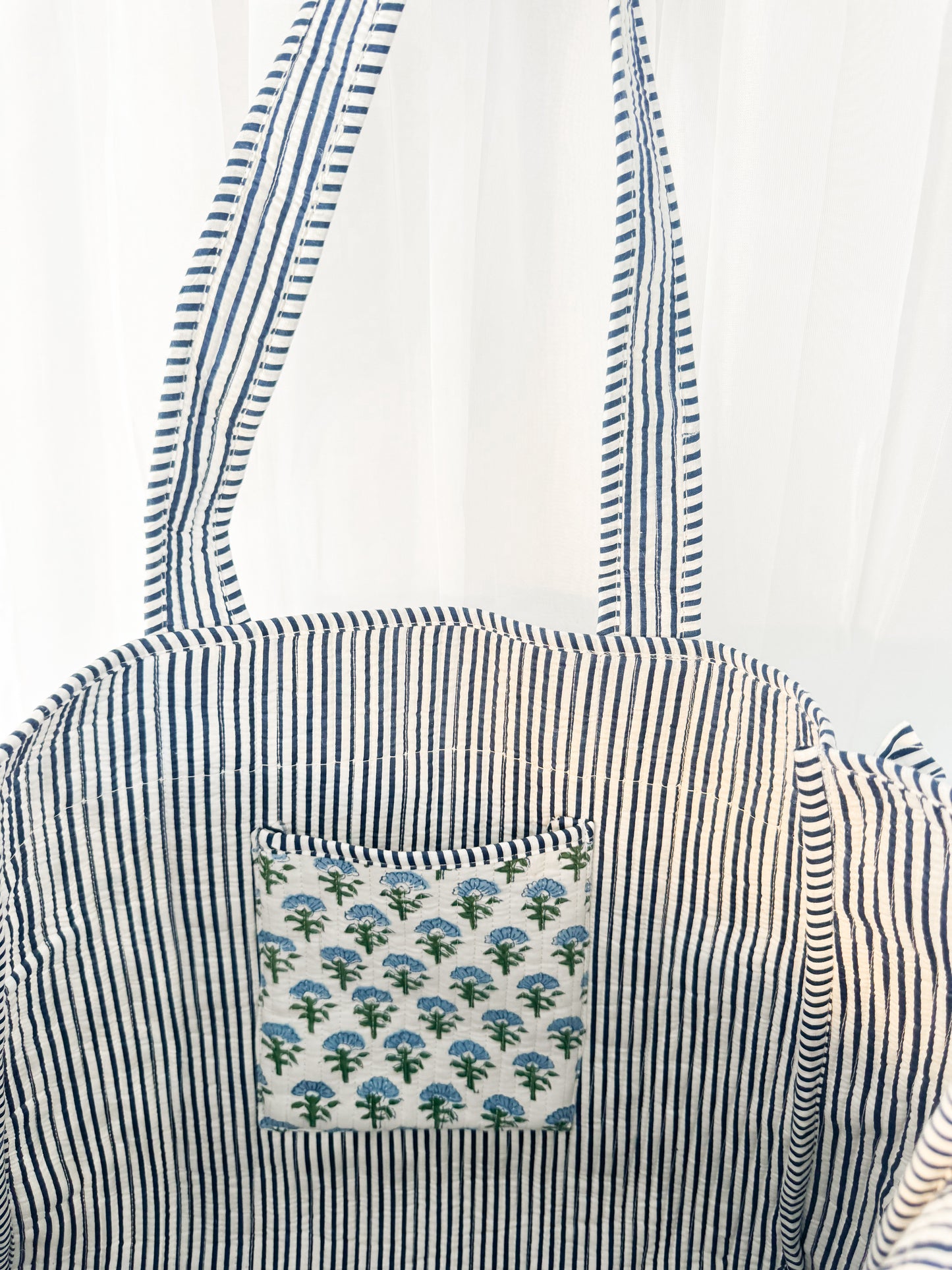 Carolina | Large Quilted Ruffle Tote Bag
