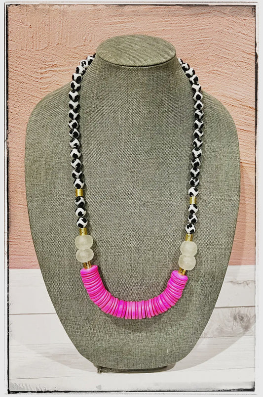 Giraffe glass and coconut bead necklace