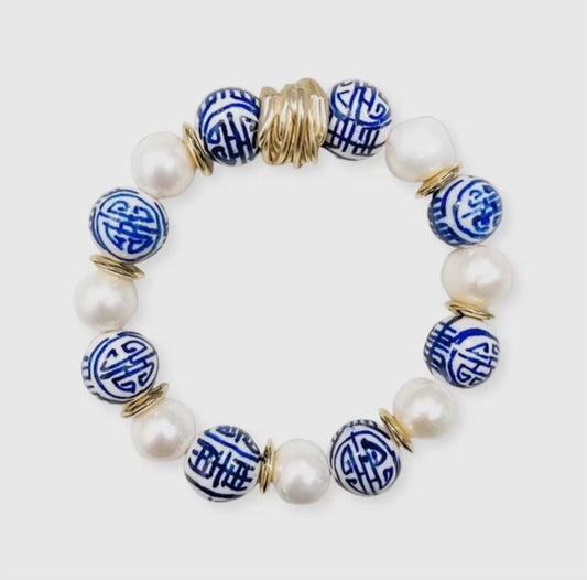 Chinoiserie and Pearls Beaded Bracelet
